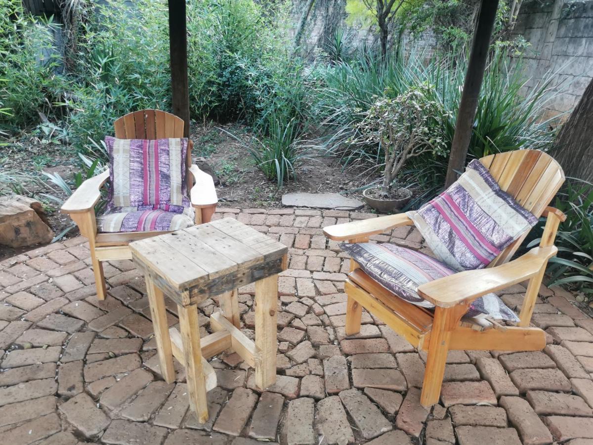Sun Deck Lodge Хартбиспурт Экстерьер фото