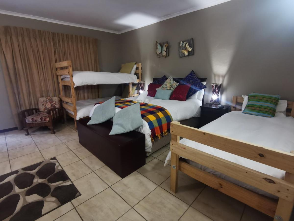 Sun Deck Lodge Хартбиспурт Экстерьер фото